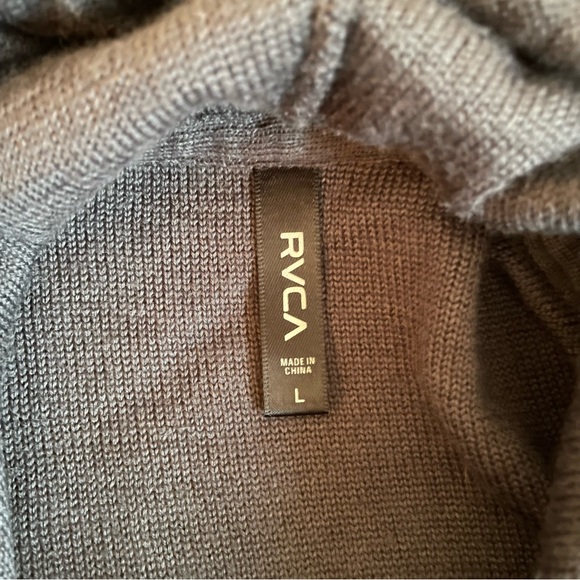 Cozy RVCA knit hooded long sleeve shirt, dark grey, size L - Picture 9 of 11